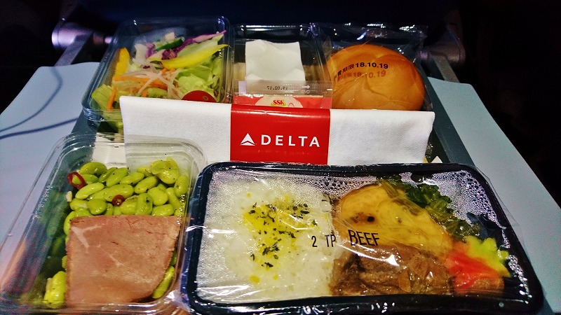 デルタ航空　機内食
